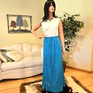 NWTs, Boho, Faded Glory Maxi Skirt  Elastic Waist, Size 1X